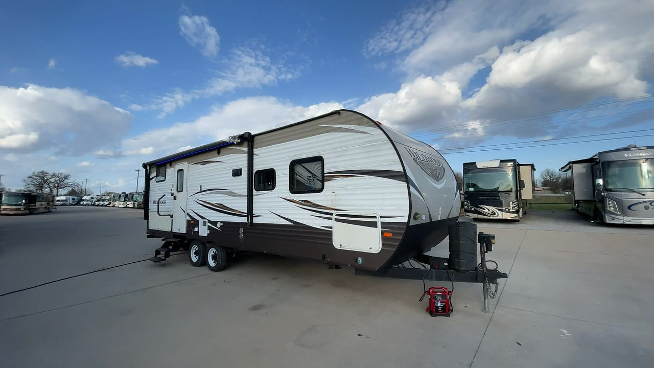 2018 WILDWOOD 27DBK