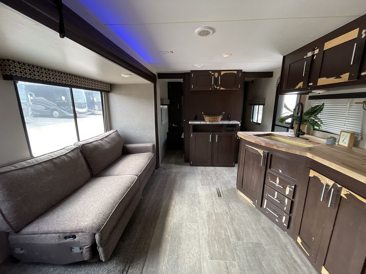 2018 K-Z SPORTSMEN 332BH