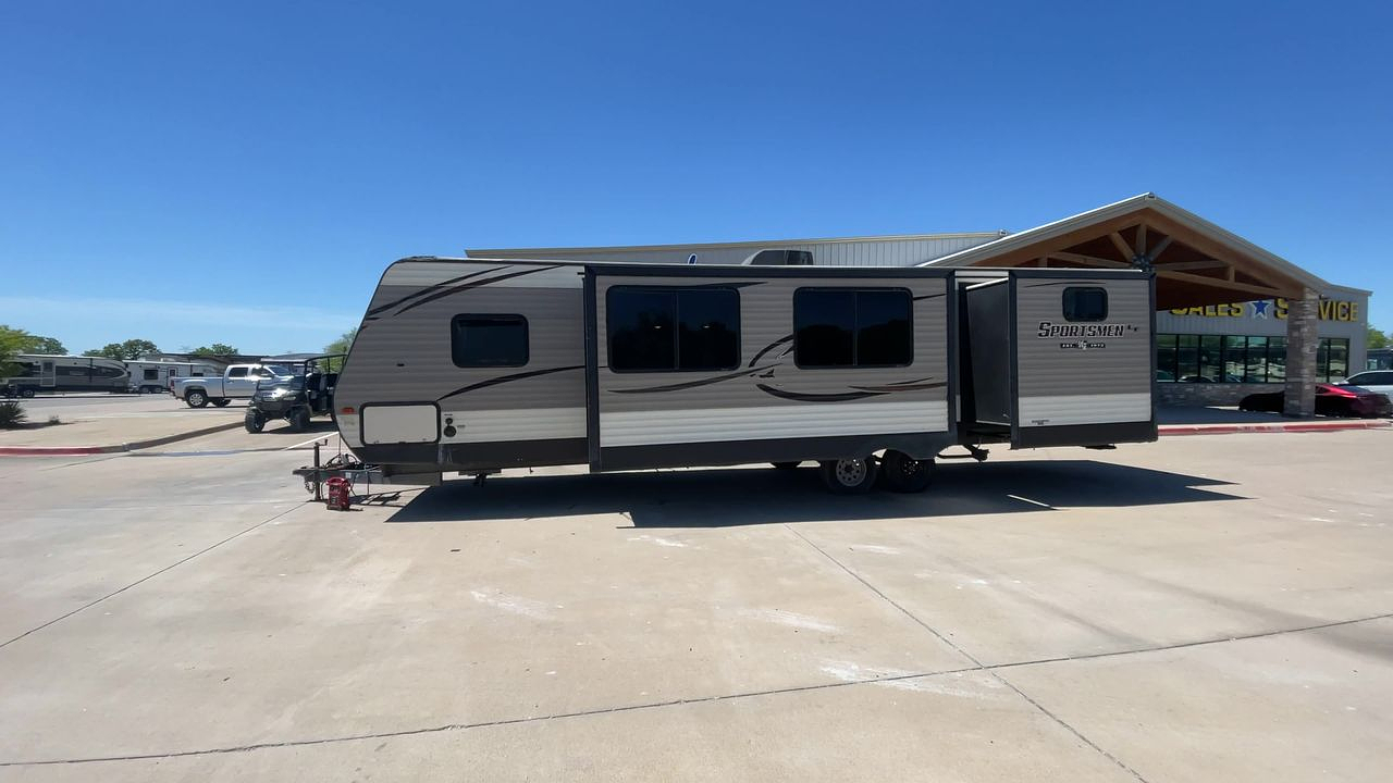 2018 K-Z SPORTSMEN 332BH