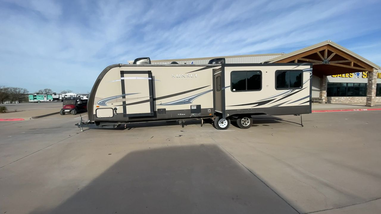 2014 CROSSROADS SUNSET TRAIL 32RL