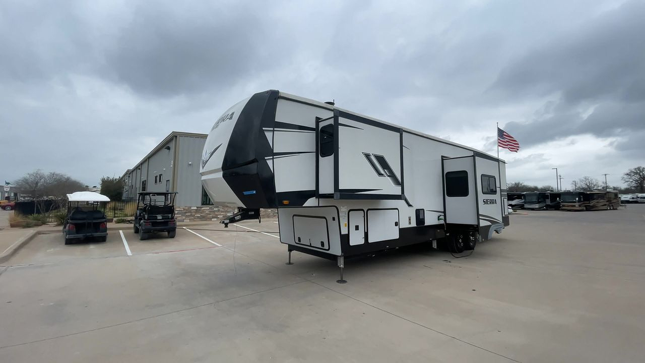 2022 FOREST RIVER SIERRA 39BARK