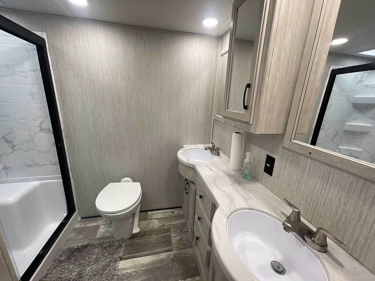 2022 FOREST RIVER SIERRA 39BARK