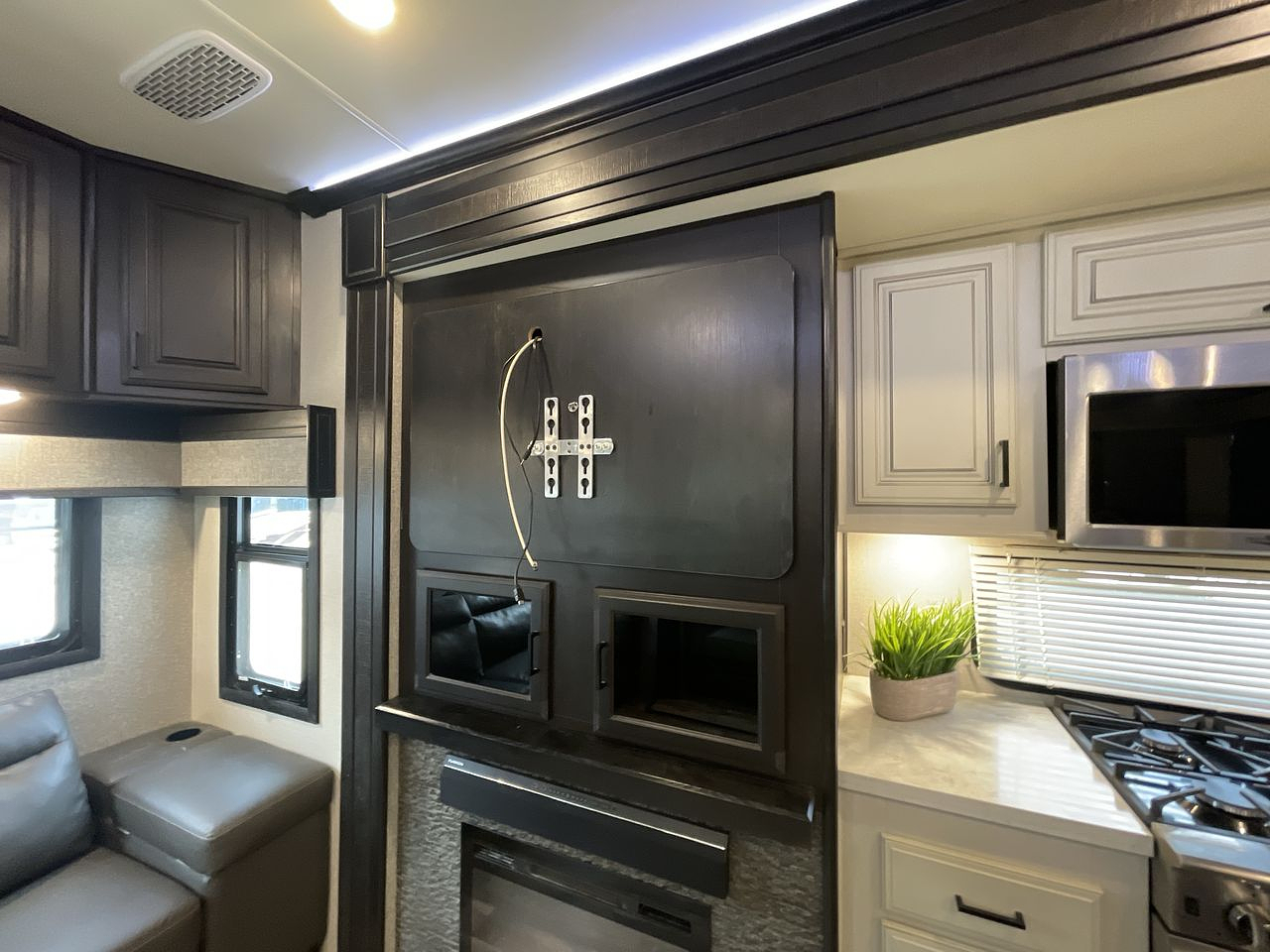 2022 HIGHLAND RIDGE OPEN RANGE 314RLS