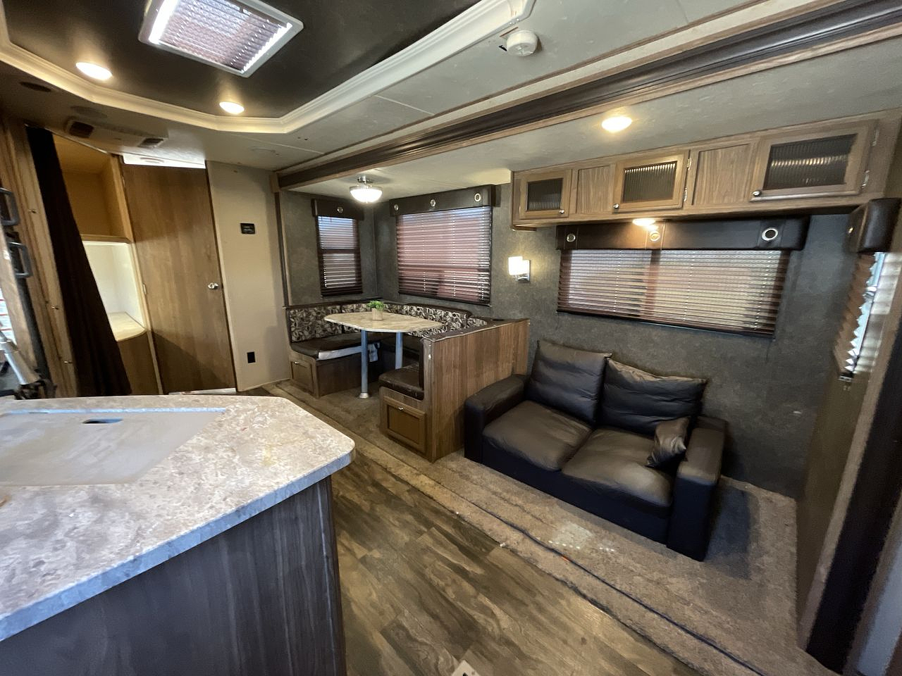 2017 FOREST RIVER SHASTA REVERE