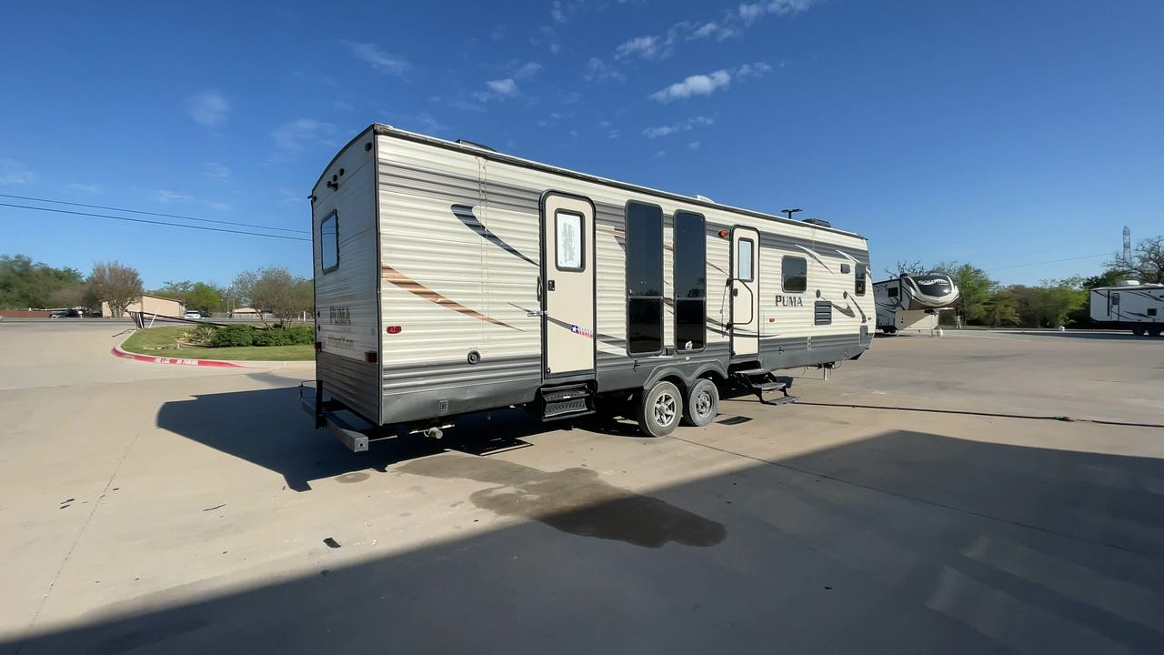 2016 PALOMINO PUMA 30FKSS