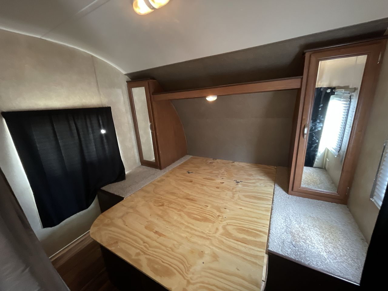 2015 SALEM CRUISE LITE 261BHXL