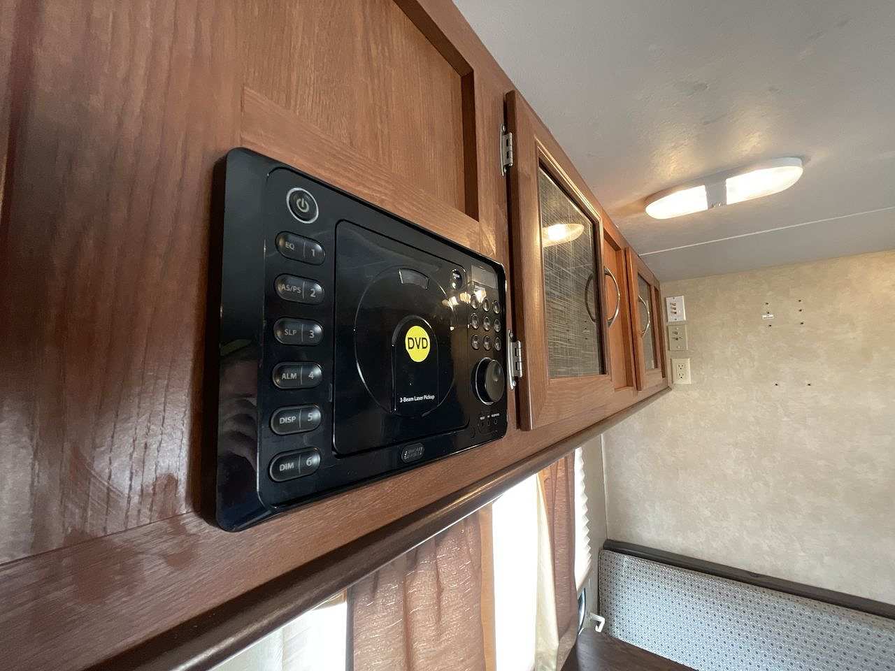 2015 SALEM CRUISE LITE 261BHXL