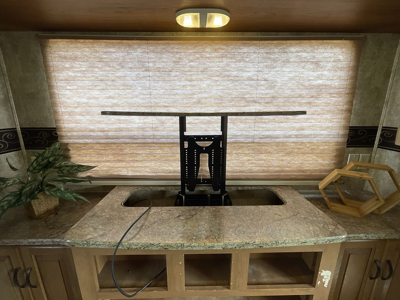 2013 KEYSTONE RV OUTBACK 298RE