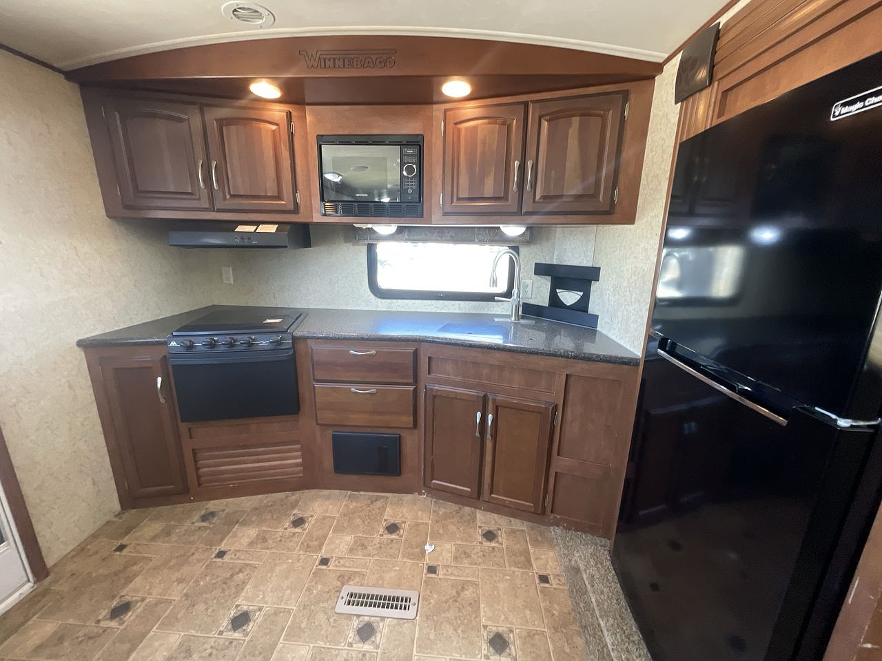 2013 WINNEBAGO ONE 26RK