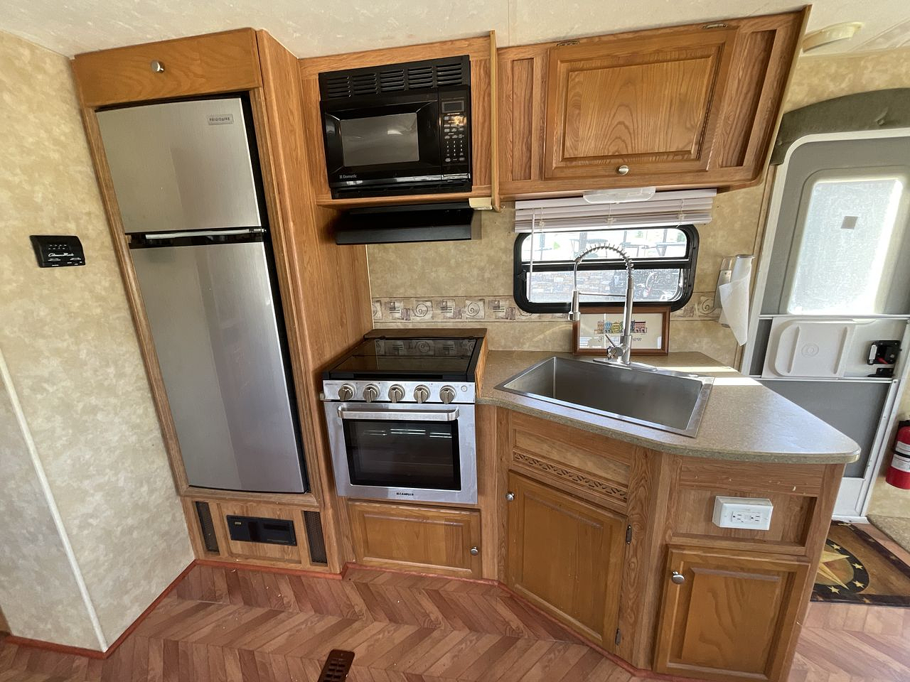 2008 JAY FEATHER 29D