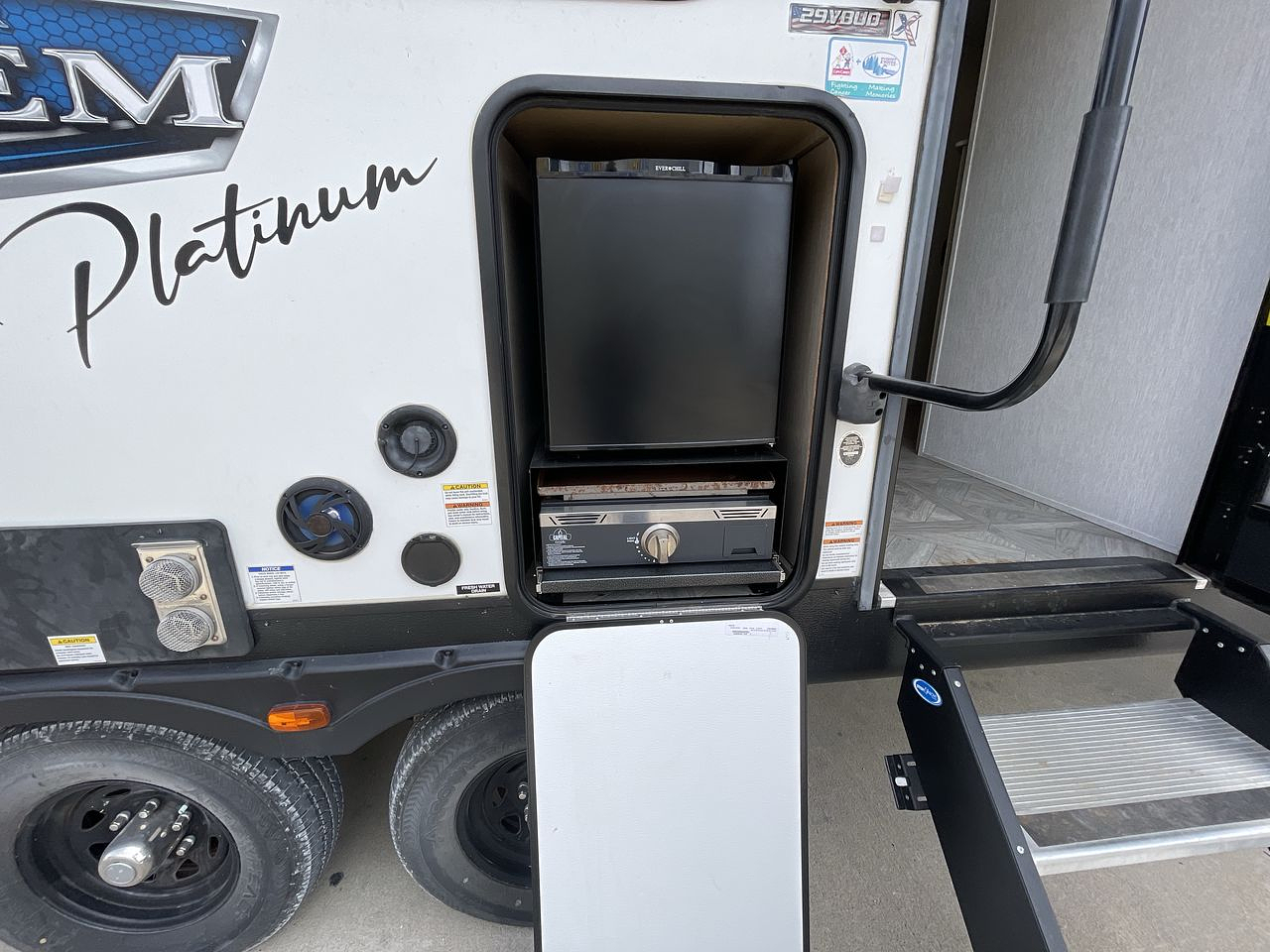 2023 FOREST RIVER SALEM 29VBUD