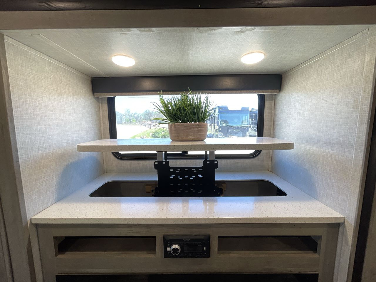 2020 KEYSTONE OUTBACK 300ML