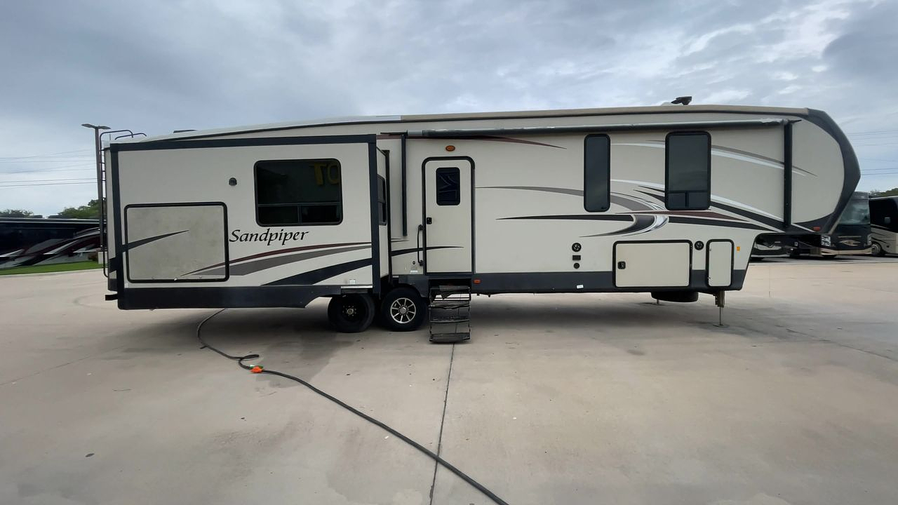 2017 SANDPIPER 372LOK