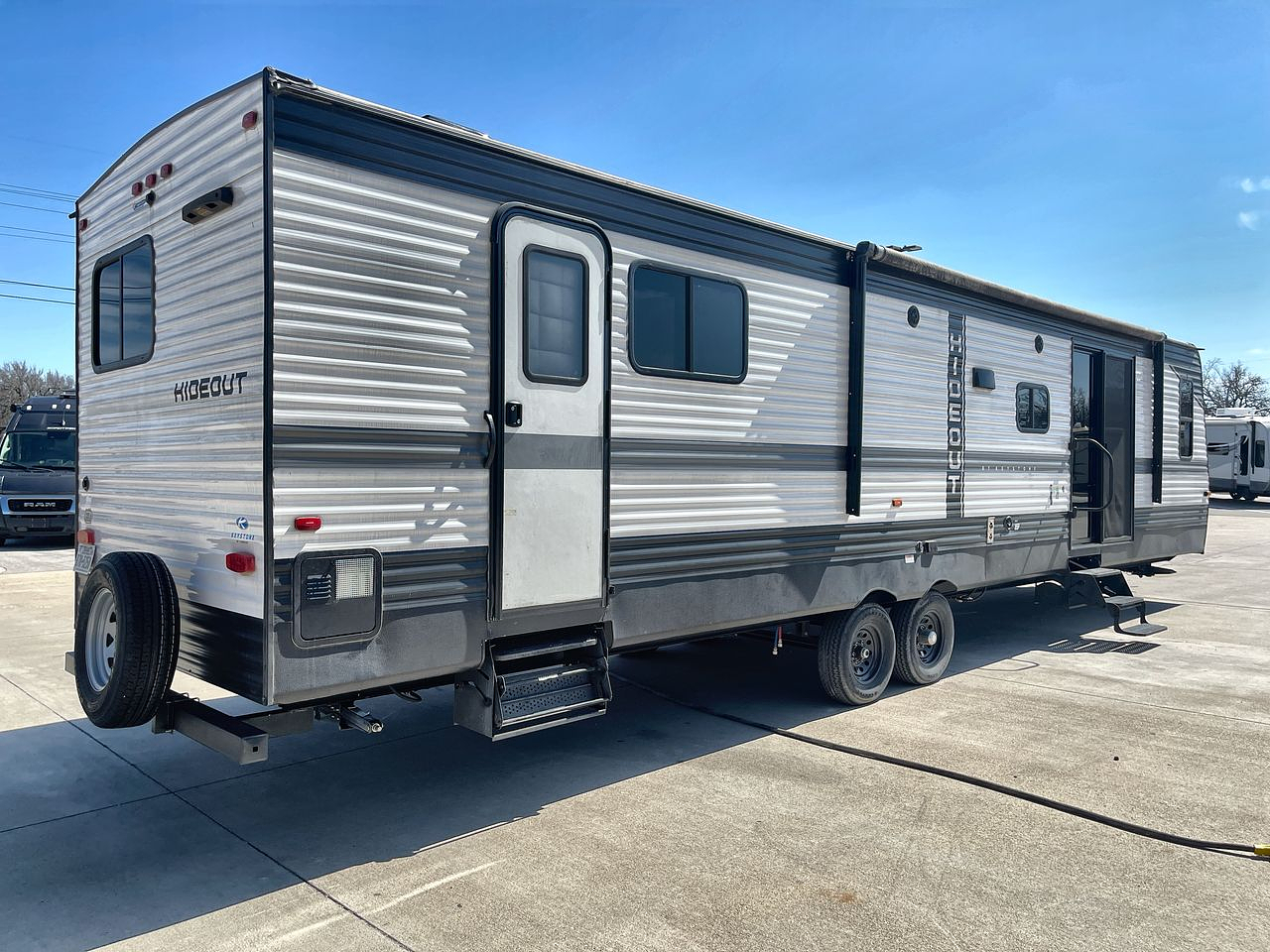 2023 KEYSTONE HIDEOUT 38FDDS