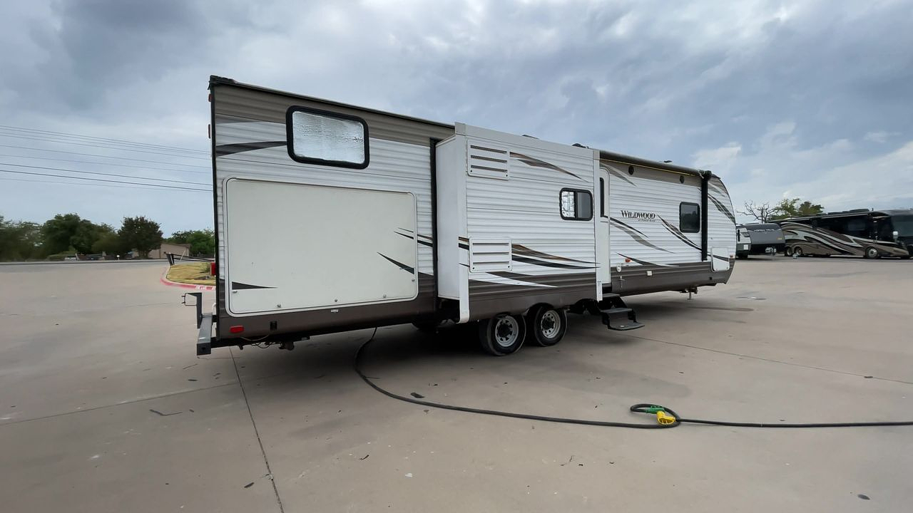 2017 FOREST RIVER WILDWOOD 31BKIS