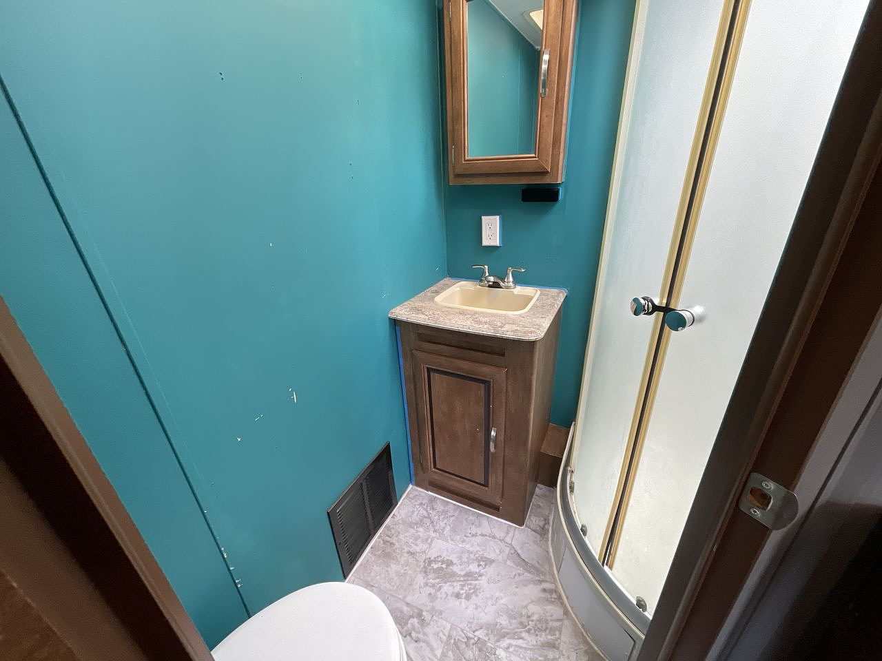 2017 FOREST RIVER WILDWOOD 31BKIS
