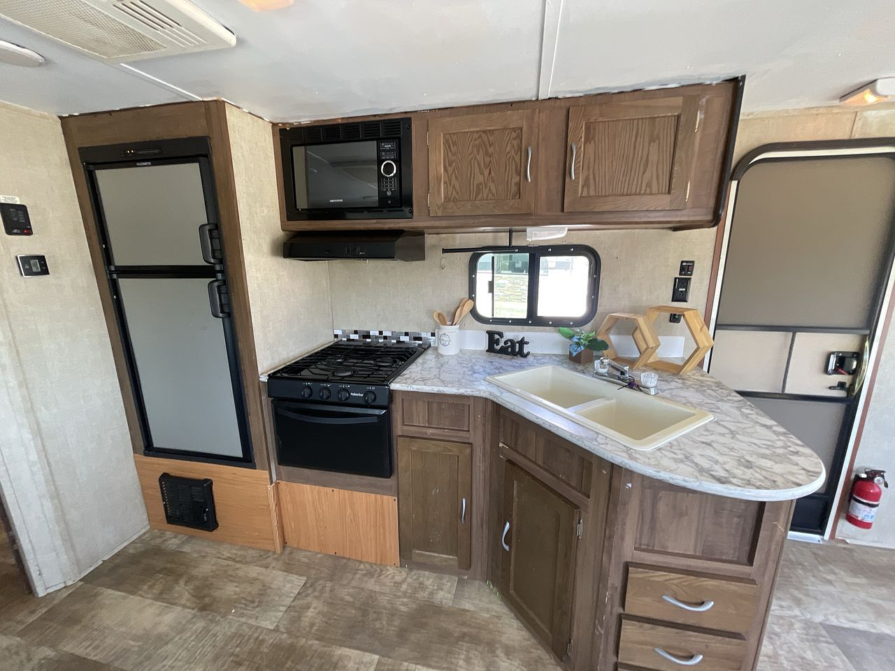 2018 CONQUEST 250RL