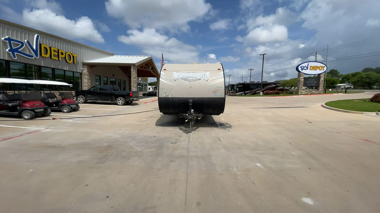 2016 WILDWOOD X-LITE 261BHXL