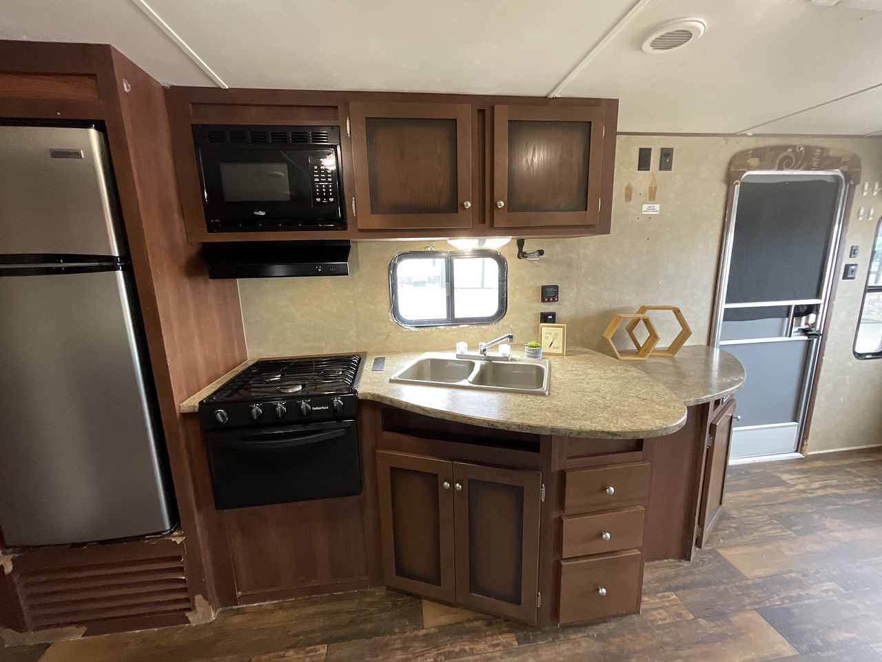 2015 CROSSROADS ZINGER Z1 291RL