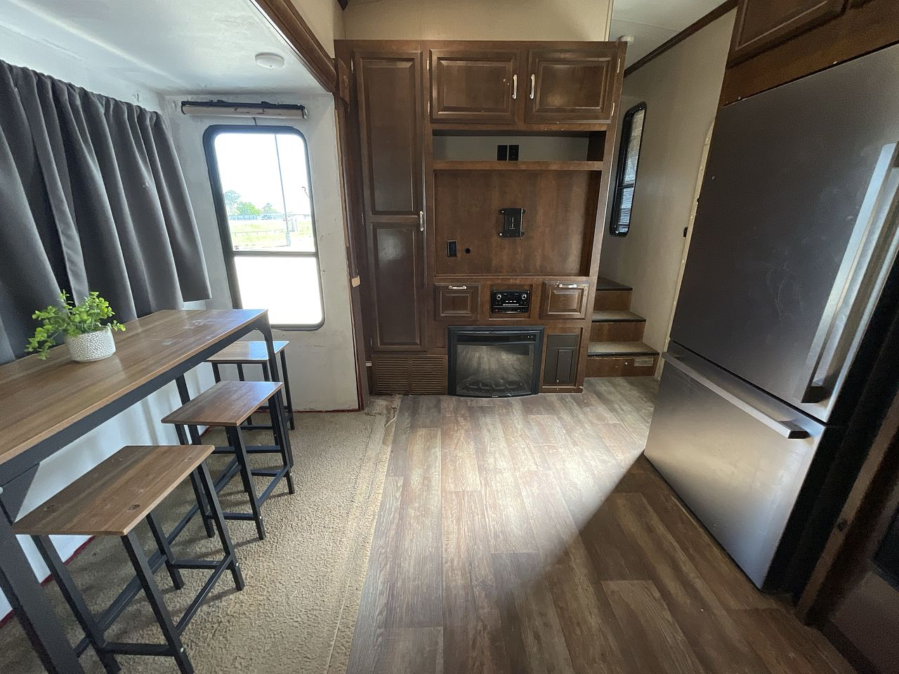 2016 FOREST RIVER BLUE RIDGE 3720BH