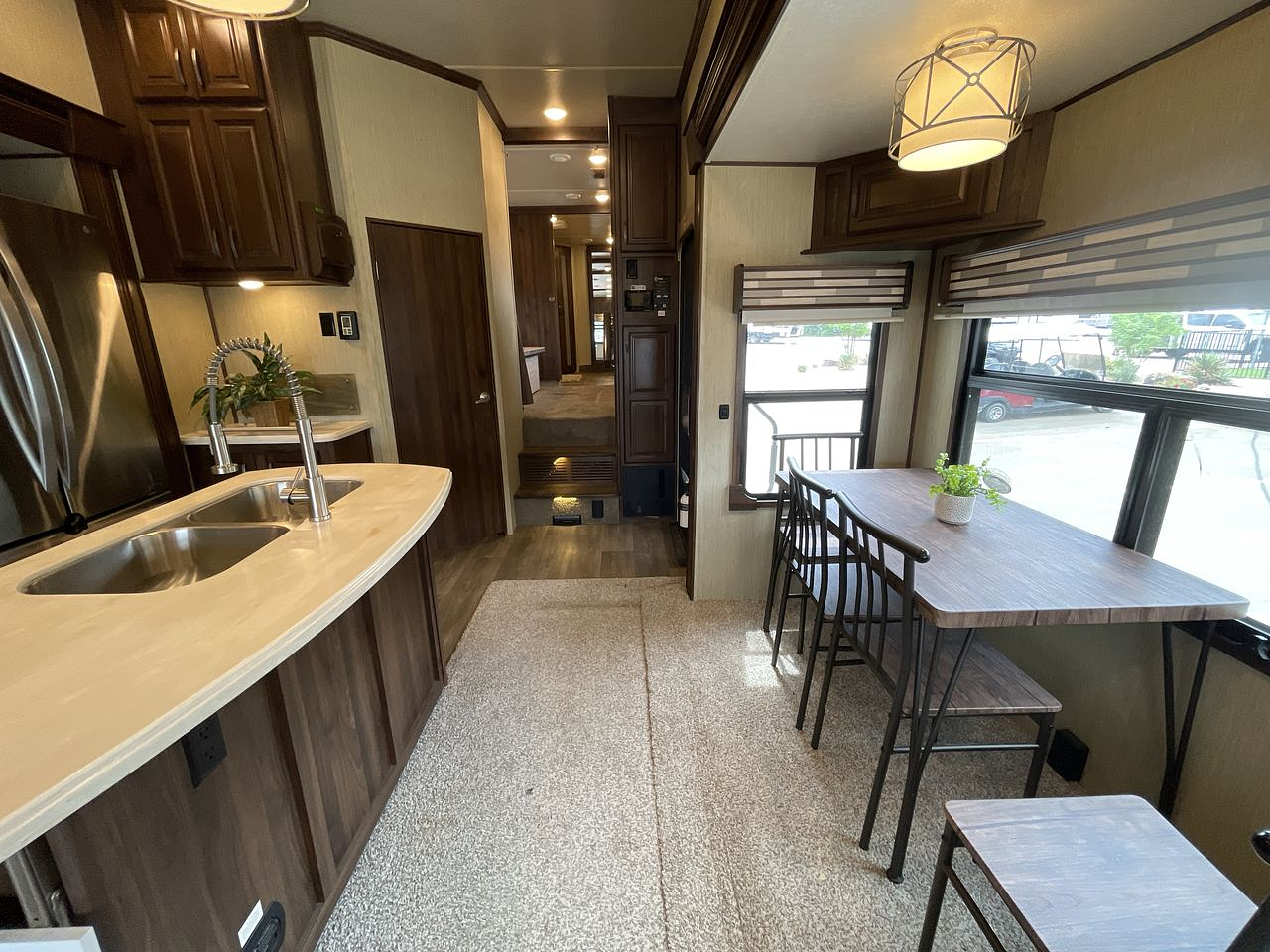 2018 FOREST RIVER COLUMBUS 383FB