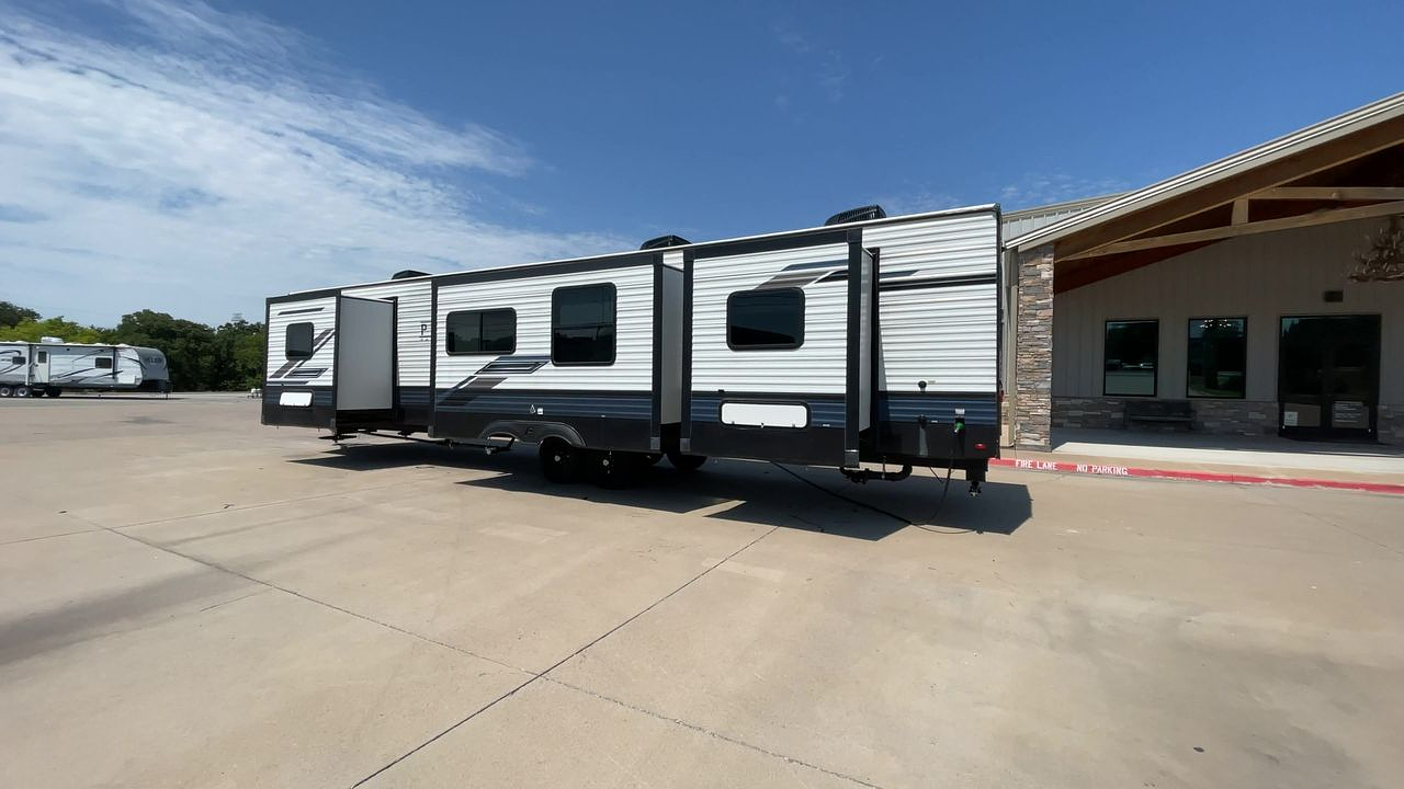 2024 PALOMINO PUMA 39DBT