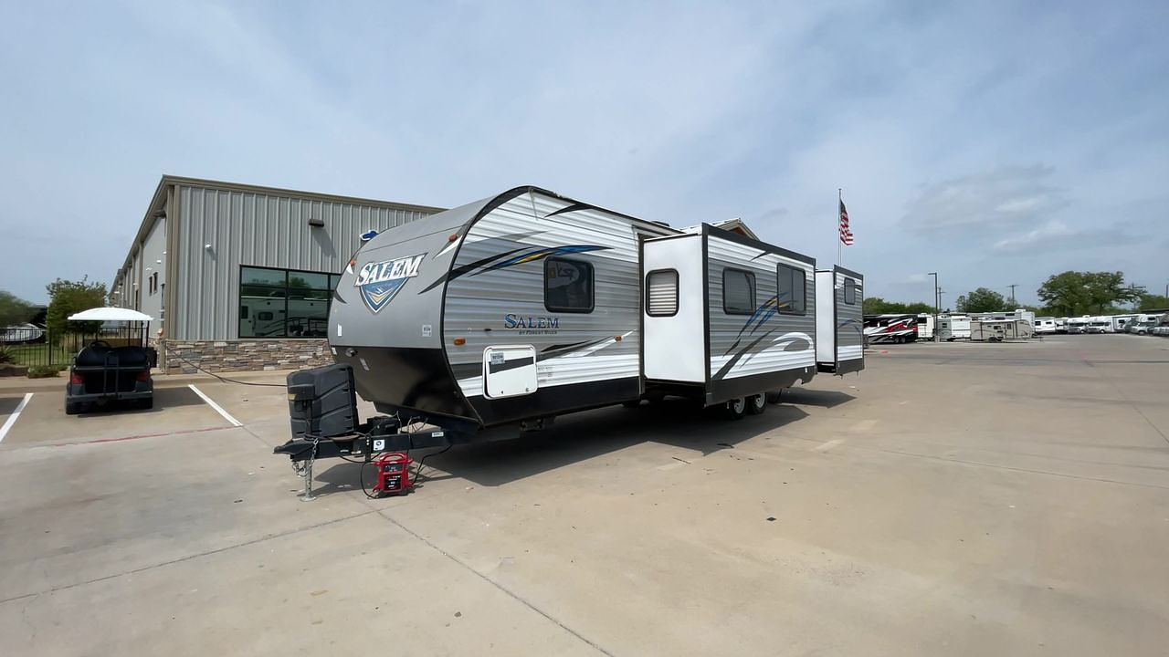 2018 FOREST RIVER SALEM 32BHDS