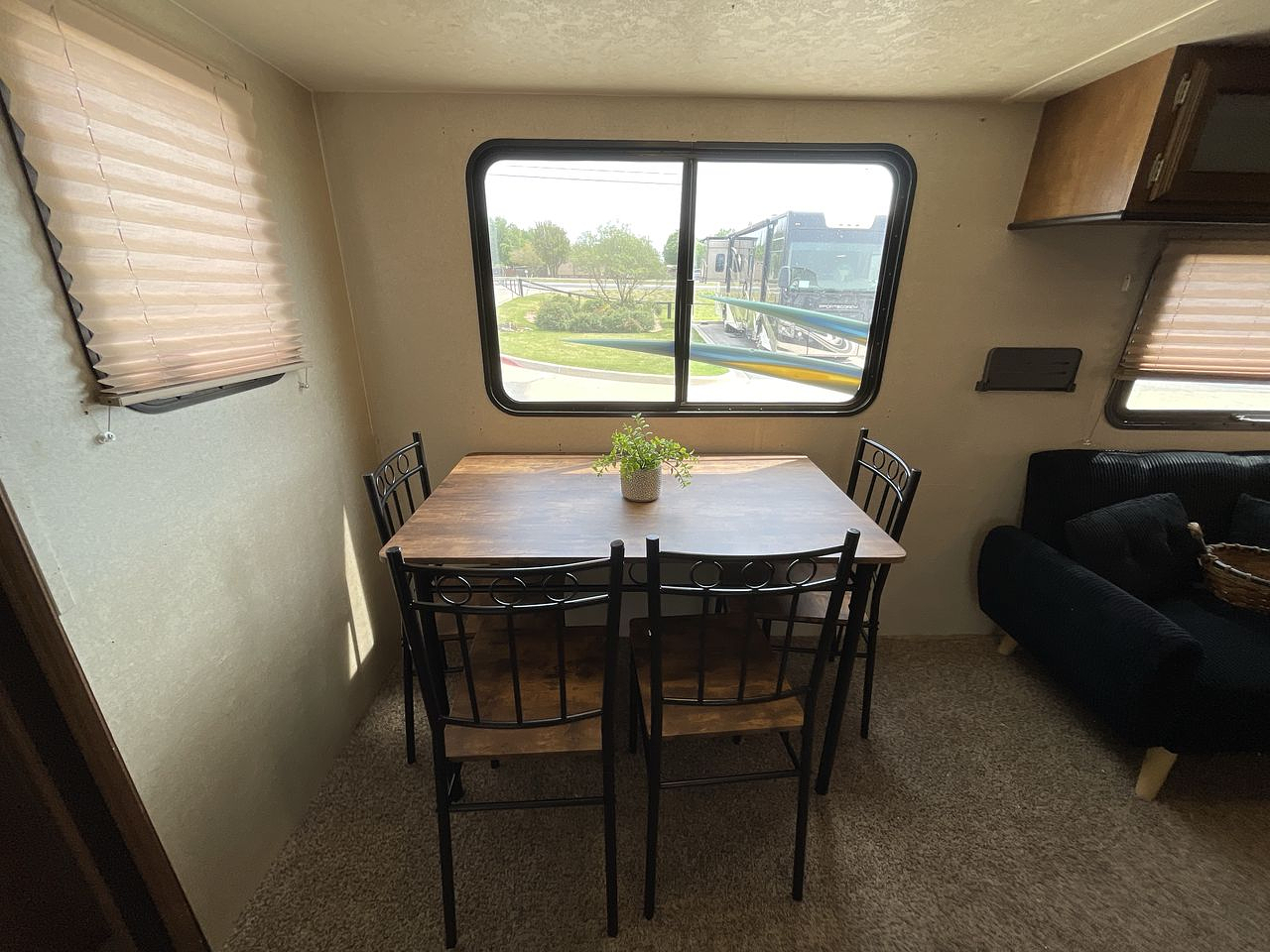 2018 FOREST RIVER SALEM 32BHDS