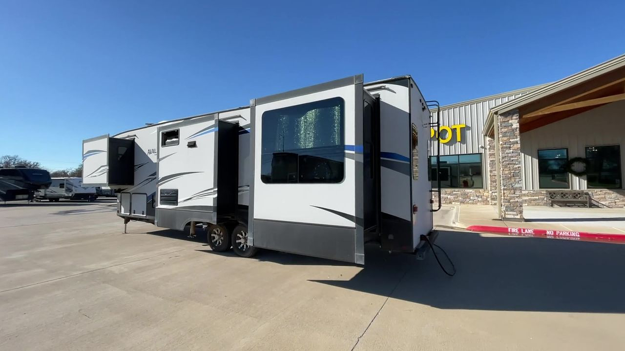 2018 KEYSTONE AVALANCHE 370RD