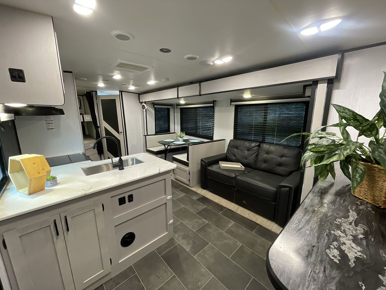 2022 HEARTLAND MALLARD M26