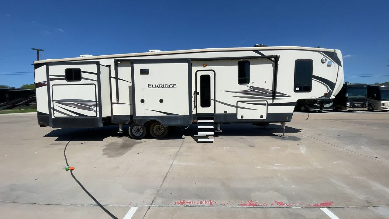2018 HEARTLAND ELKRIDGE 38RSRT