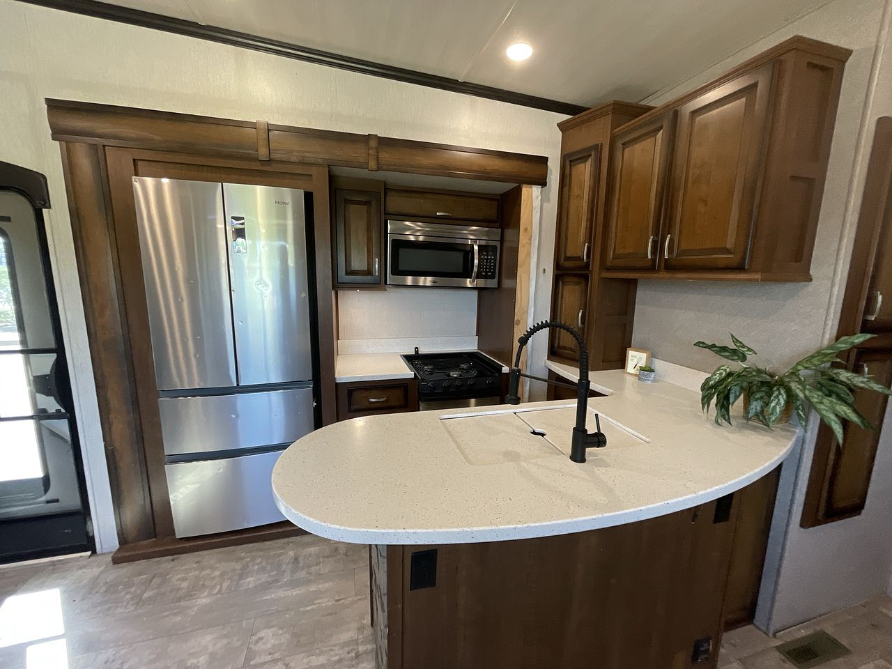 2018 HEARTLAND ELKRIDGE 38RSRT