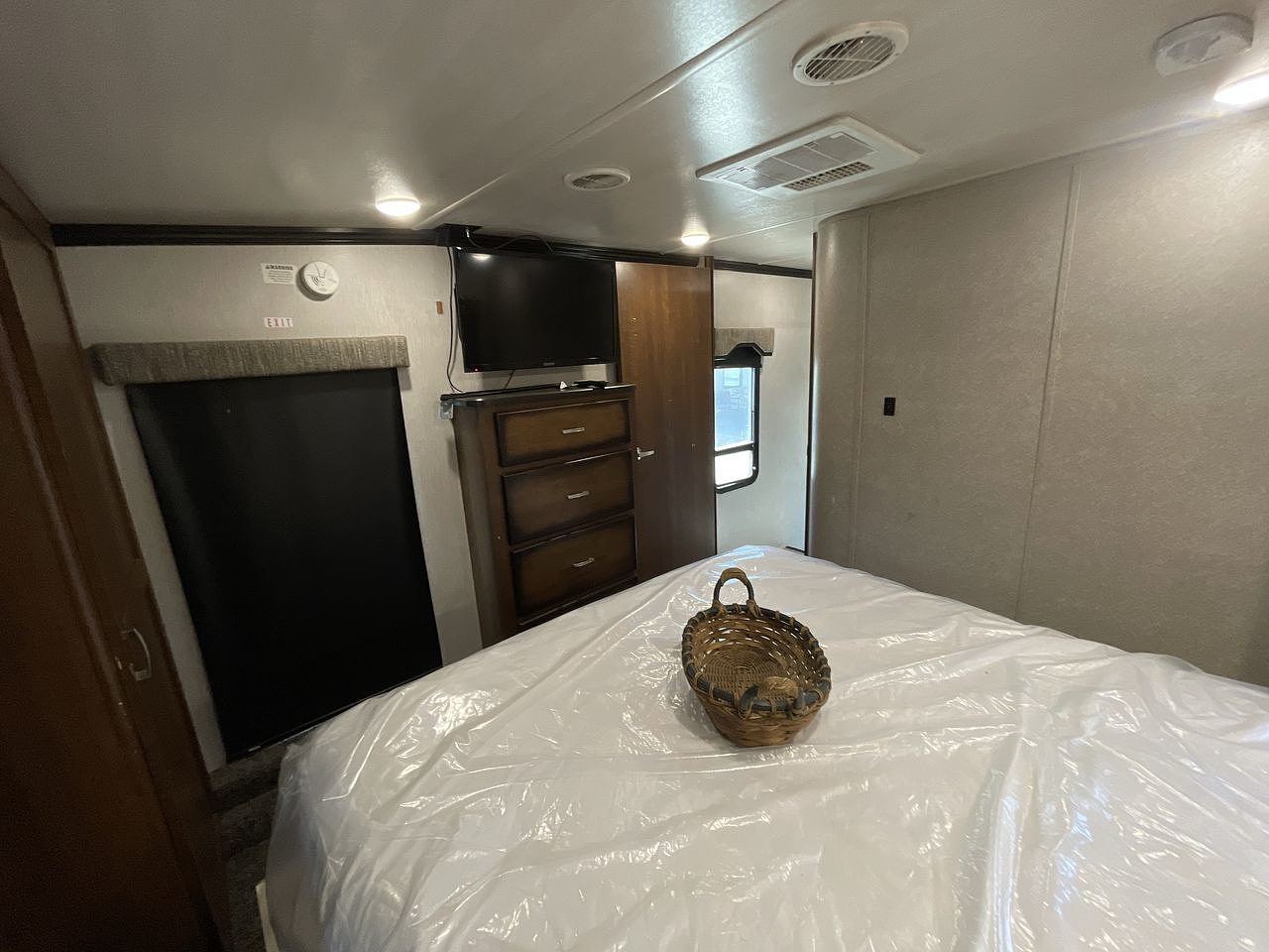 2018 HEARTLAND ELKRIDGE 38RSRT