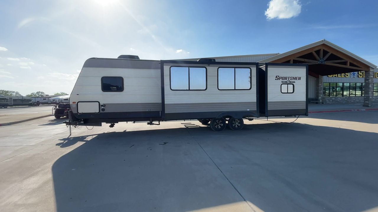2018 SPORTSMEN 332BH