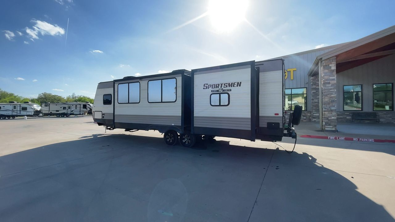 2018 SPORTSMEN 332BH