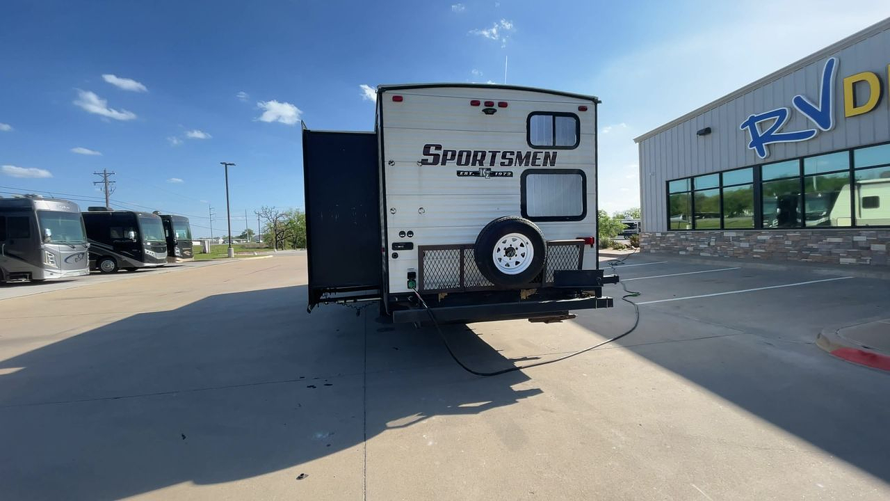 2018 SPORTSMEN 332BH