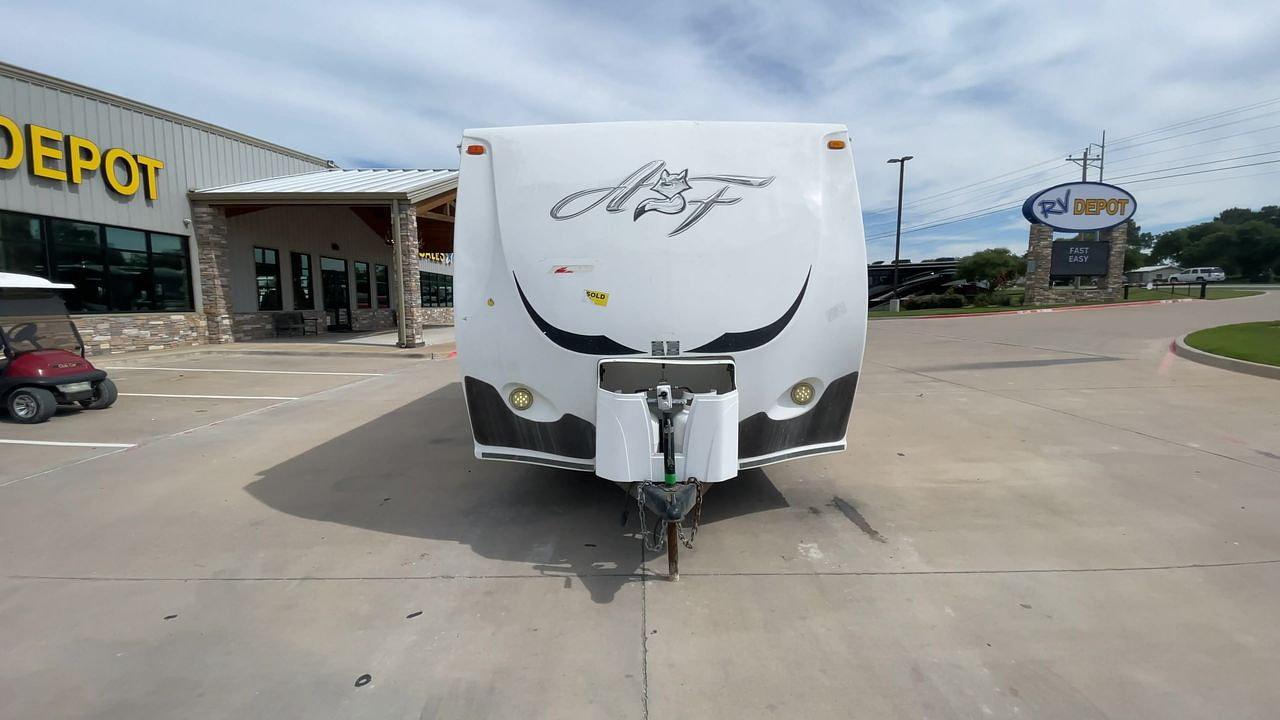2012 NORTHWOOD ARCTIC FOX 22H