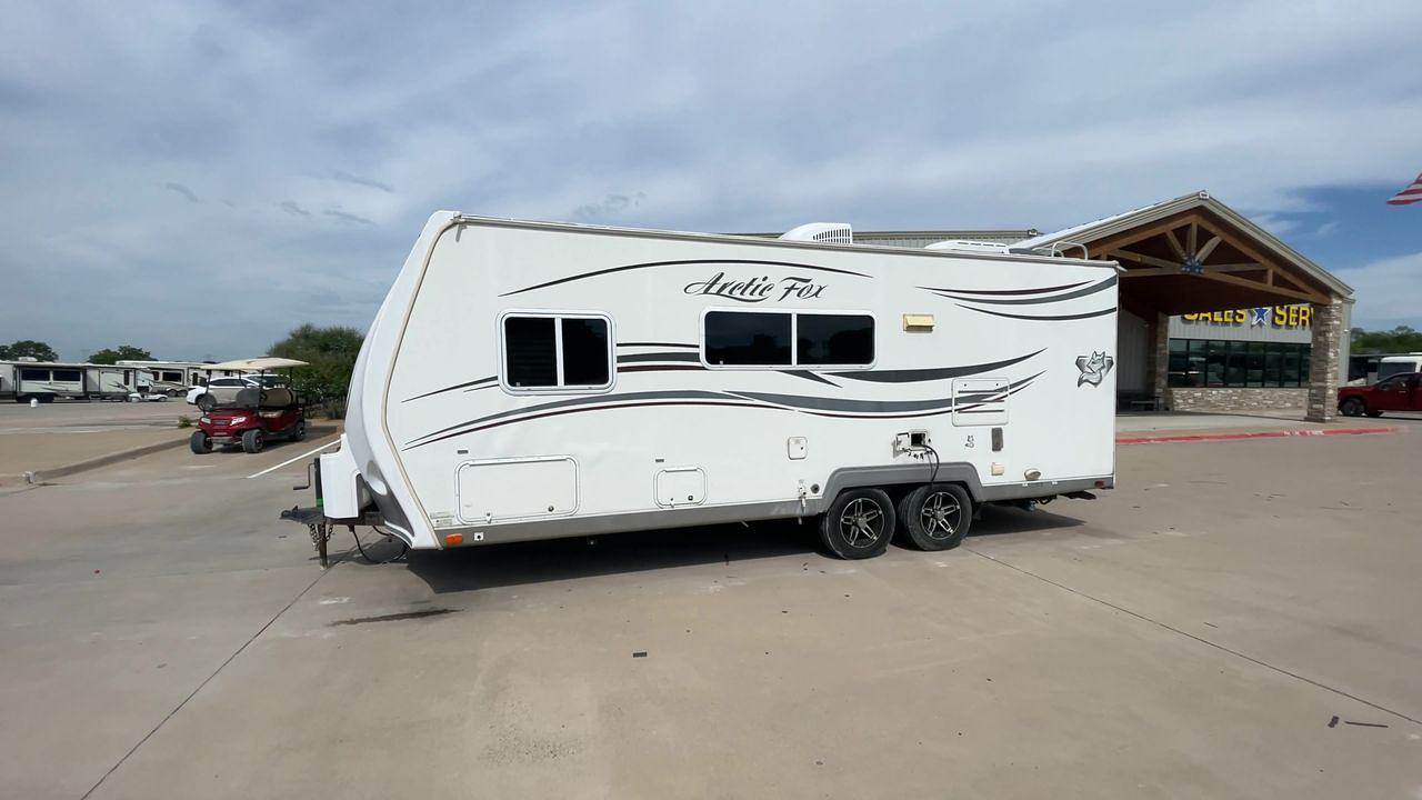 2012 NORTHWOOD ARCTIC FOX 22H