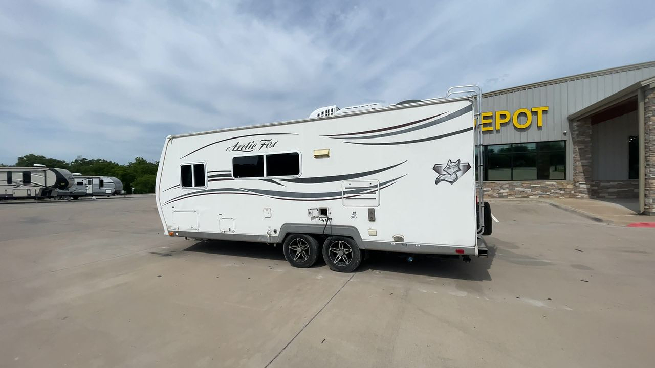 2012 NORTHWOOD ARCTIC FOX 22H