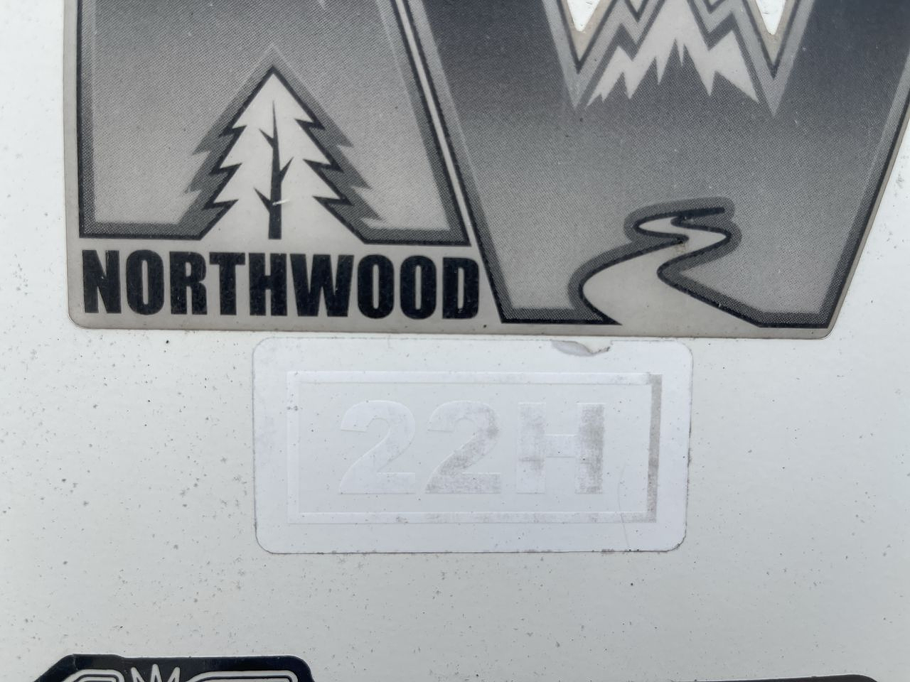 2012 NORTHWOOD ARCTIC FOX 22H