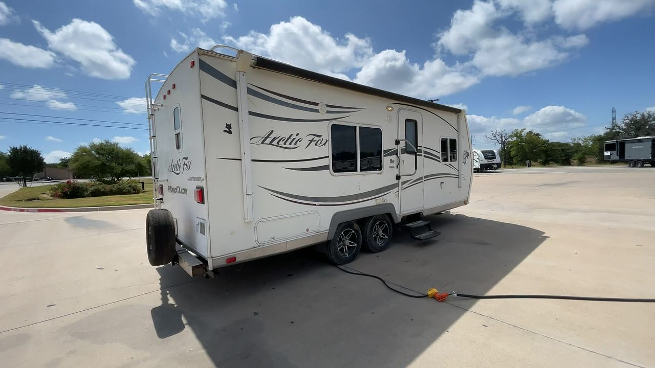 2012 NORTHWOOD ARCTIC FOX 22H
