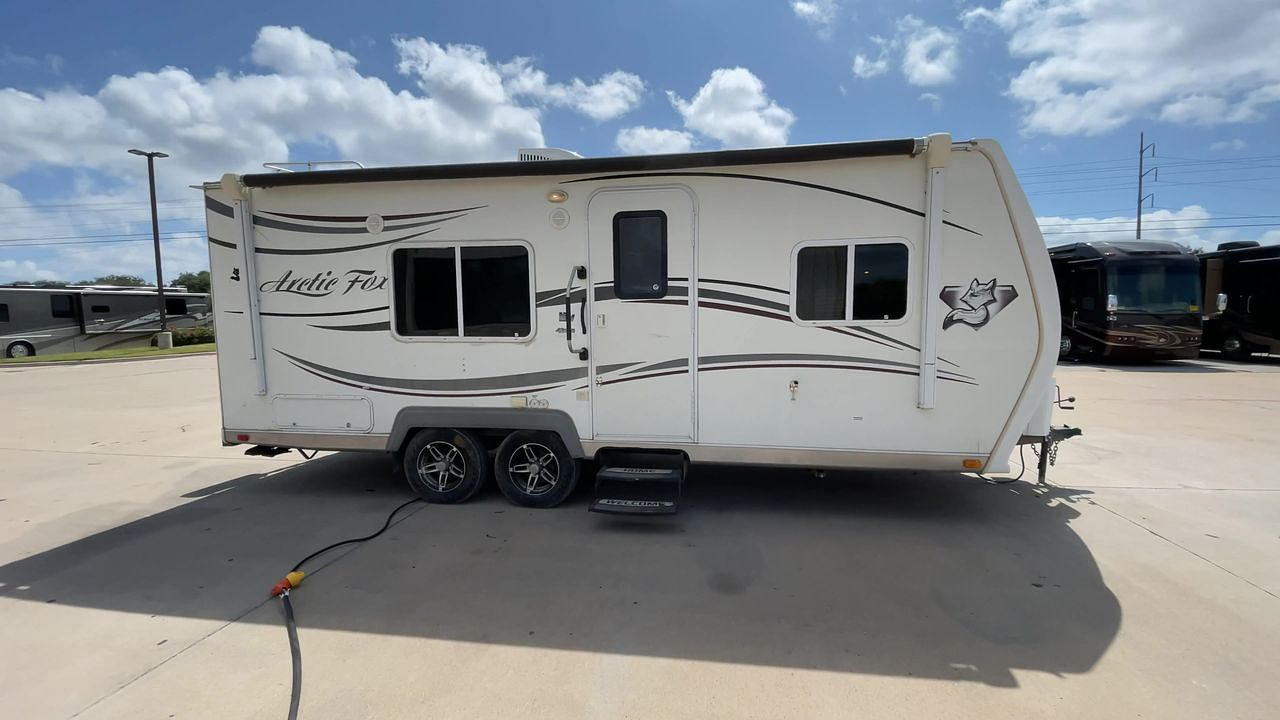 2012 NORTHWOOD ARCTIC FOX 22H