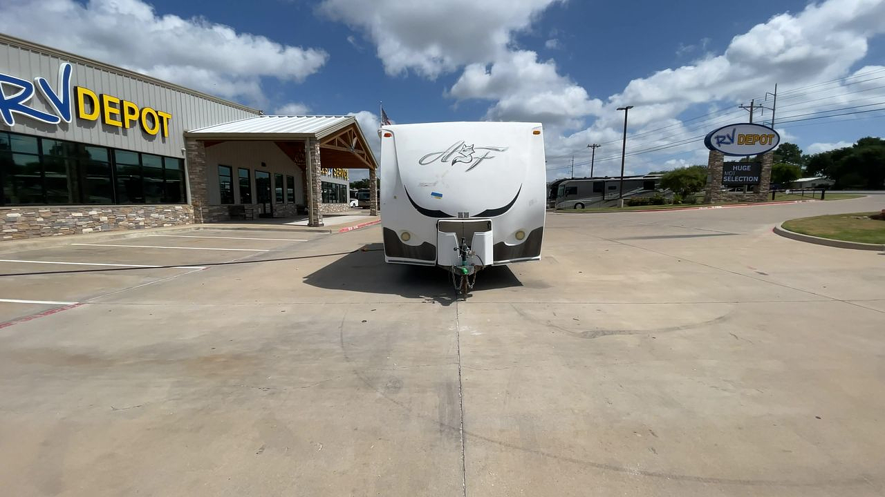 2012 NORTHWOOD ARCTIC FOX 22H