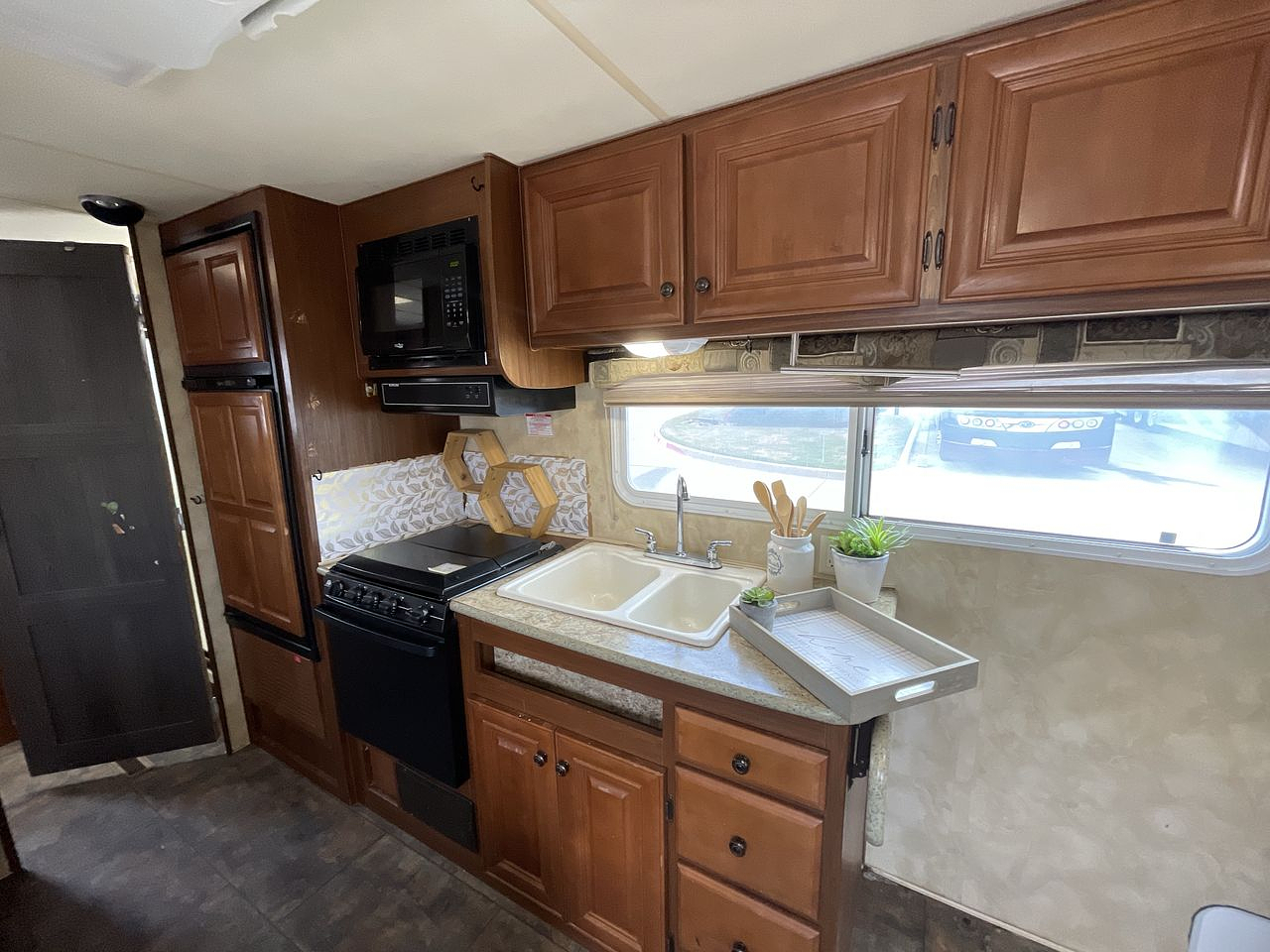 2012 NORTHWOOD ARCTIC FOX 22H