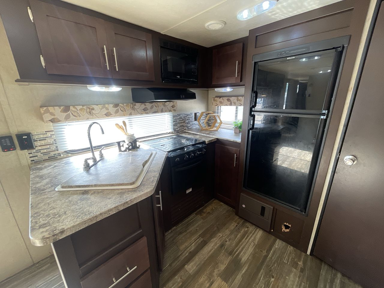 2016 FOREST RIVER CASCADE 274RKC