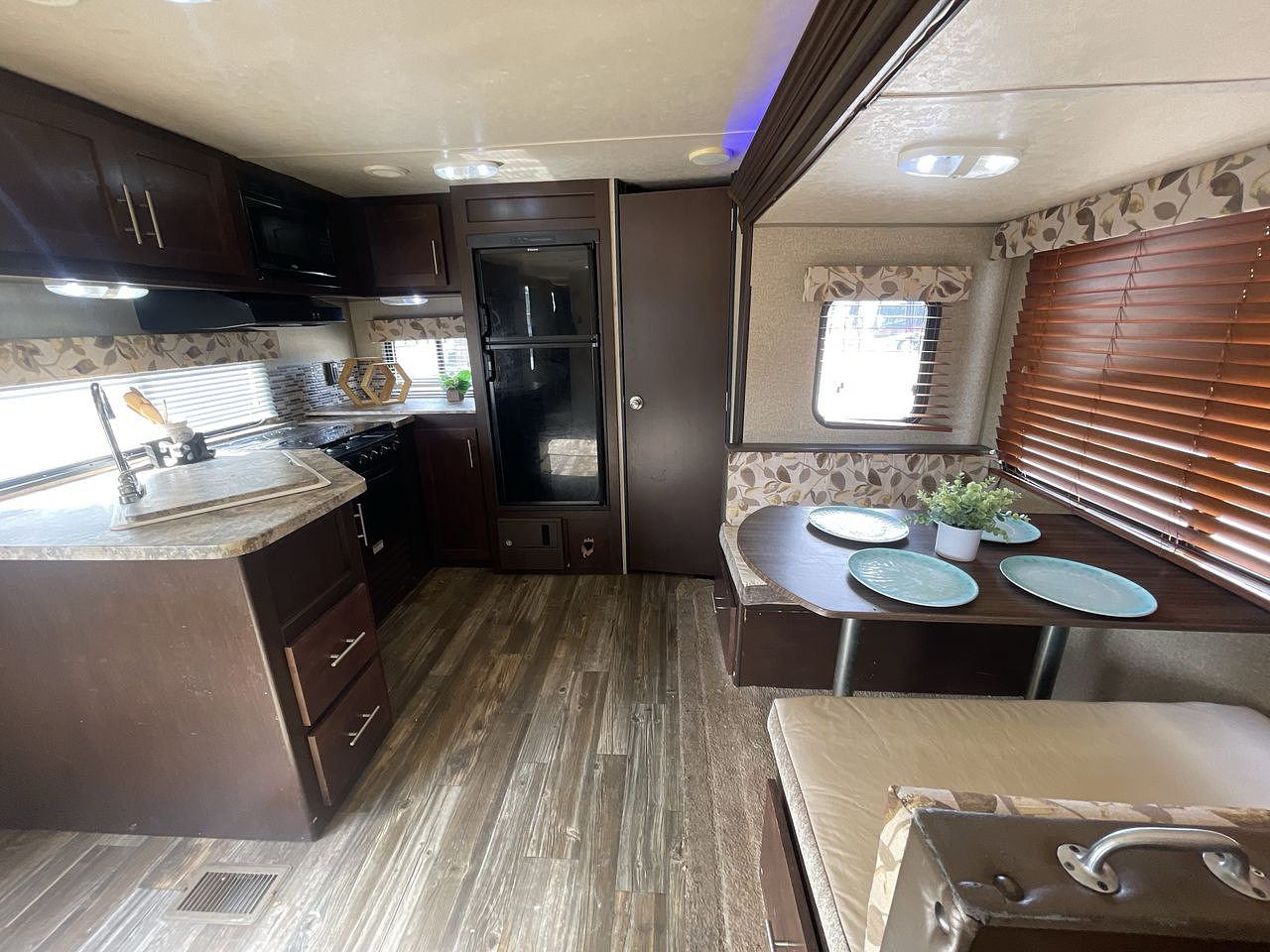 2016 FOREST RIVER CASCADE 274RKC