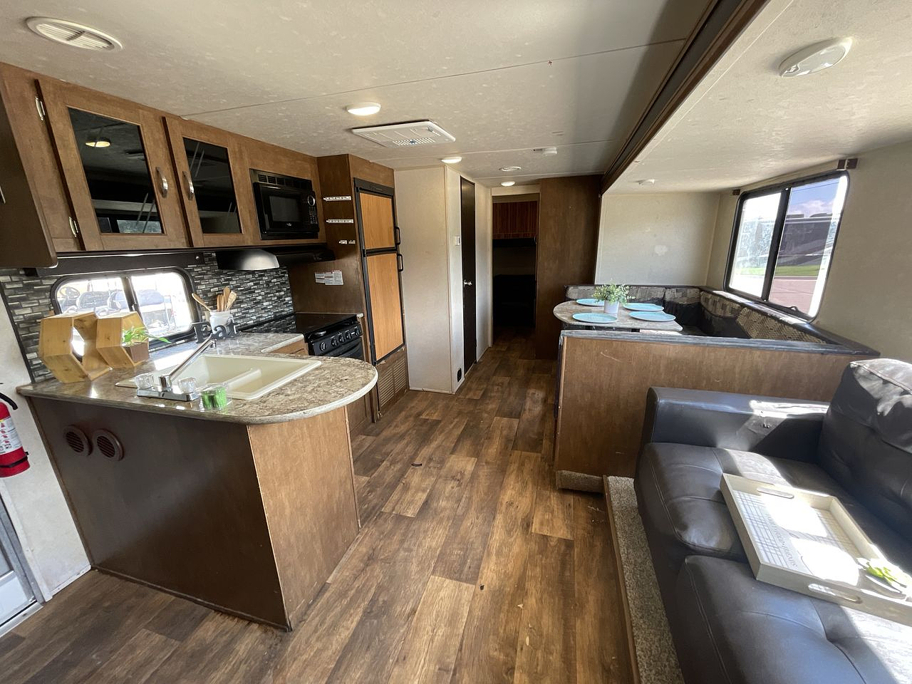 2017 FOREST RIVER WILDWOOD 273QBXL