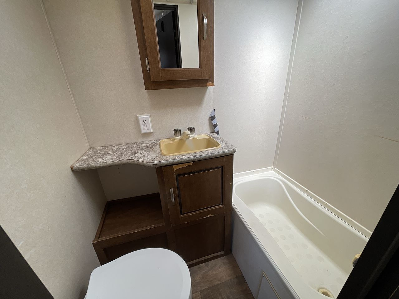 2017 FOREST RIVER WILDWOOD 273QBXL