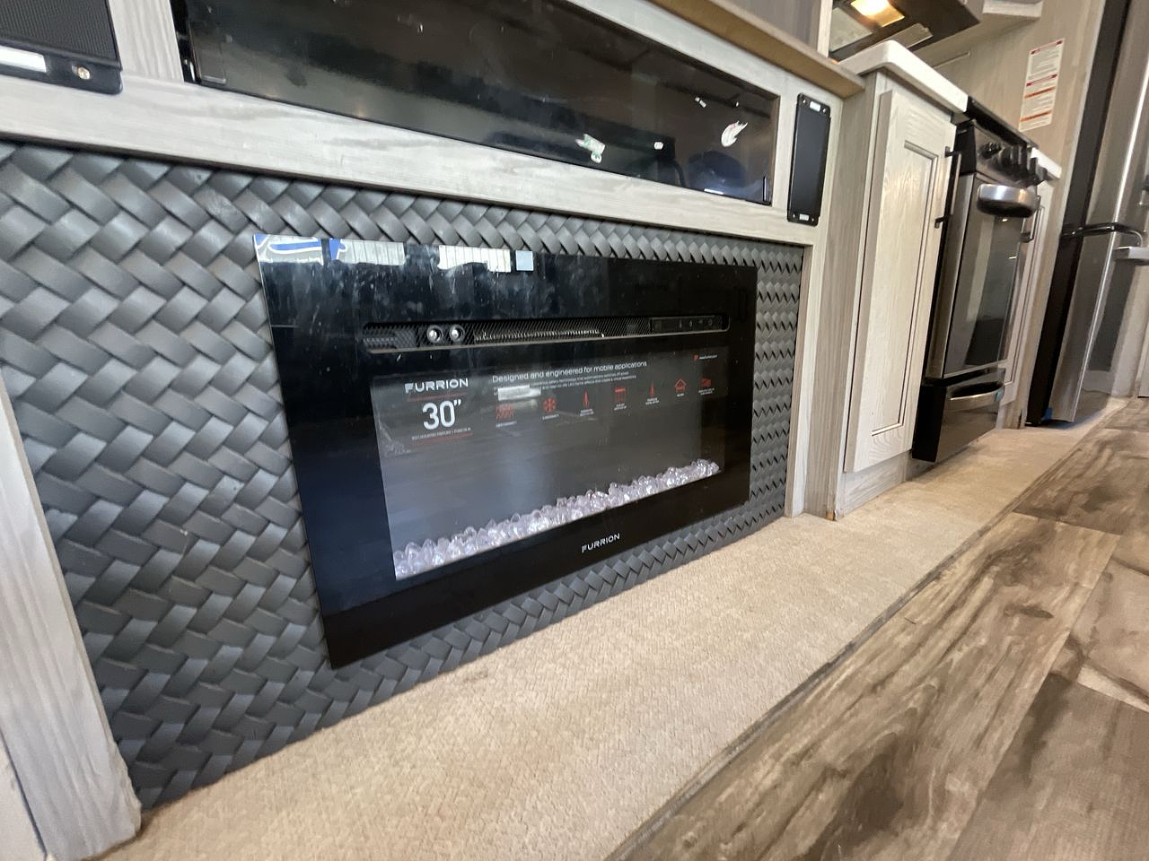 2022 KEYSTONE MONTANA 351BH