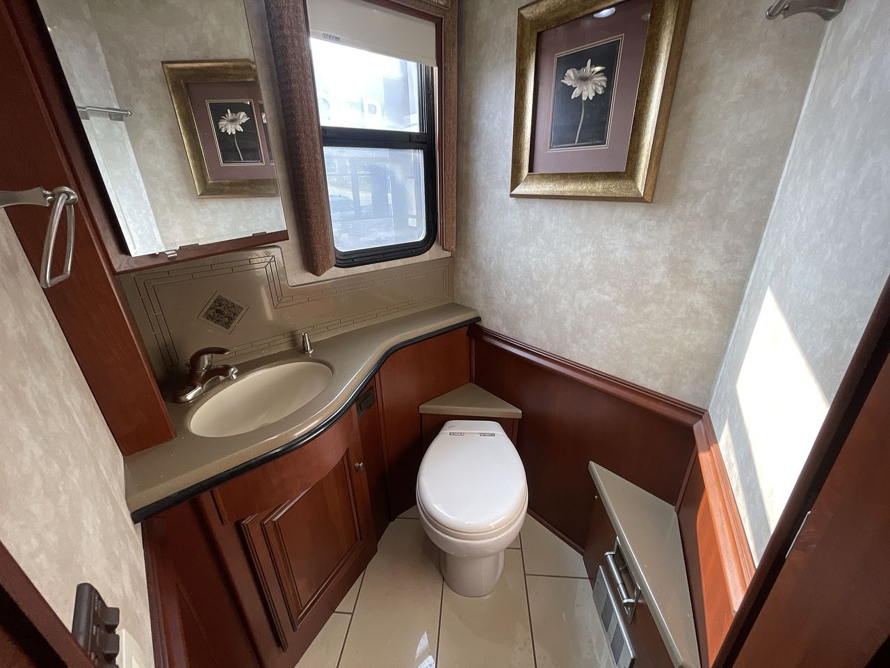 2012 ITASCA ELLIPSE 42QD